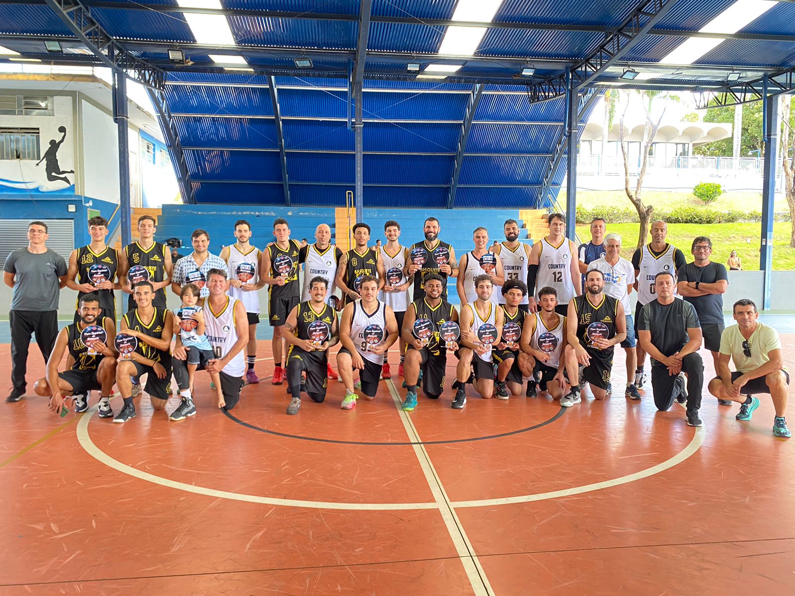 Prefeitura de Formiga realiza 1ª Copa Regional de Basquete