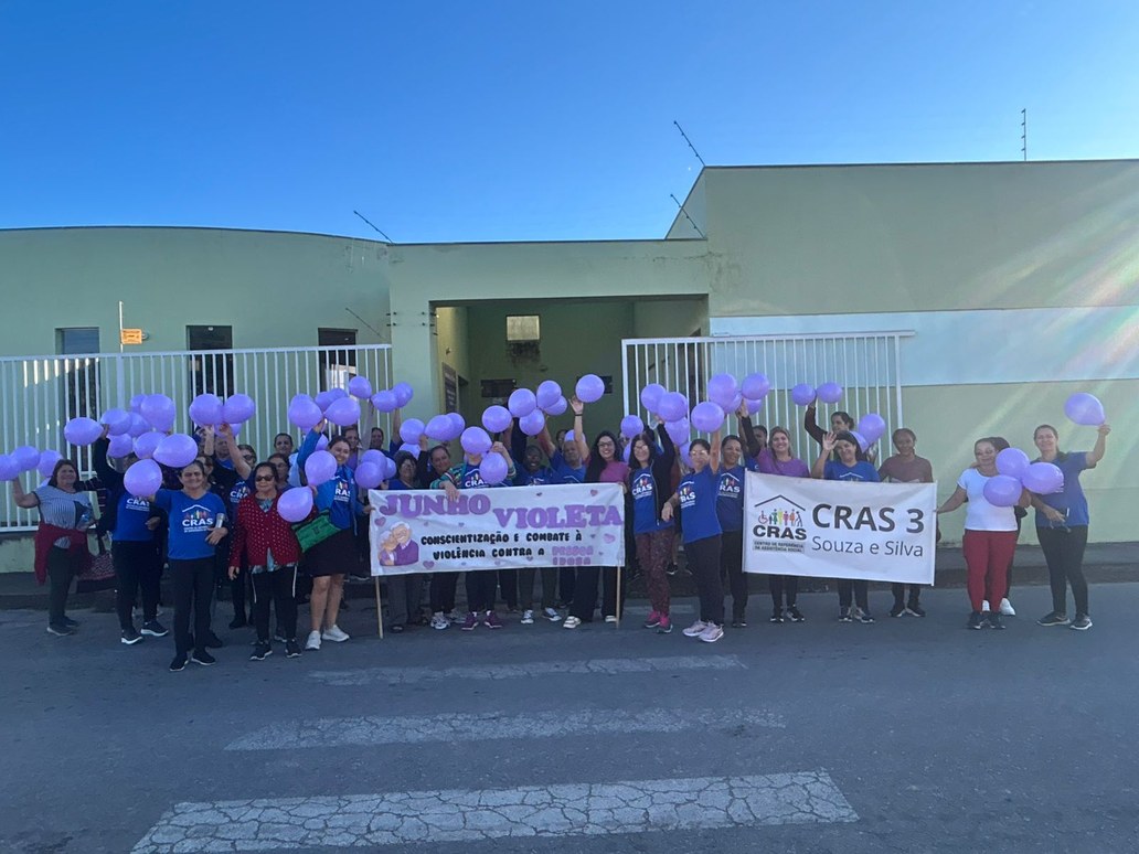 Prefeitura de Formiga promove caminhada em alusão ao Junho Violeta
