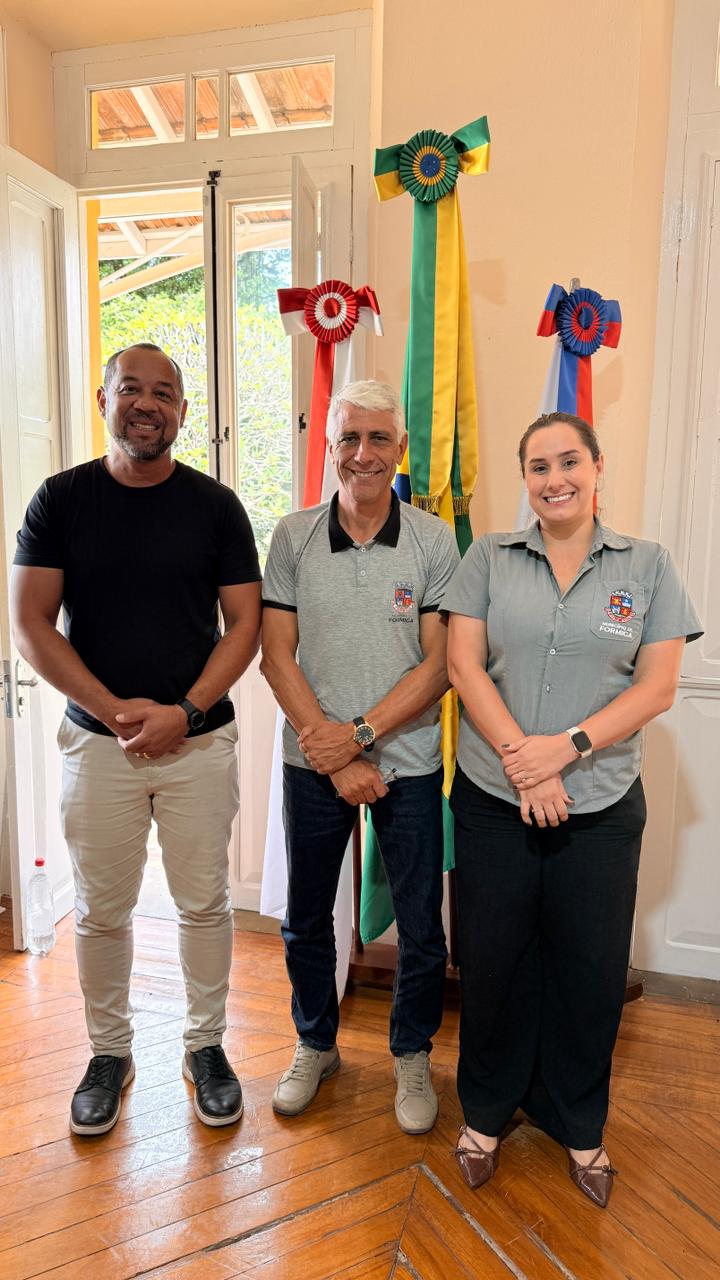 Prefeitura de Formiga recebe representantes do sindicato para tratar de pautas do funcionalismo público